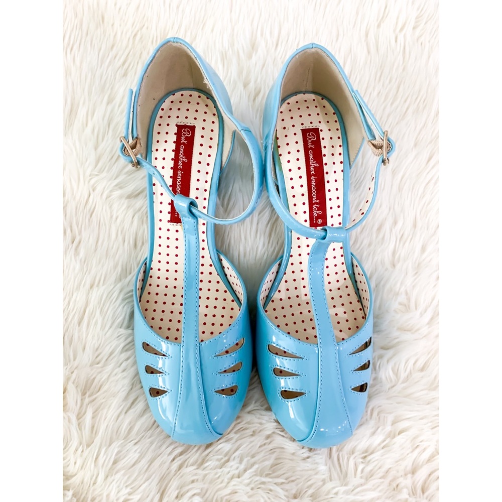 BAIT Blue Retro T-strap Heels 💙